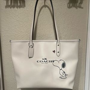 Peanuts x Coach Tote, NWT-offers welcome
